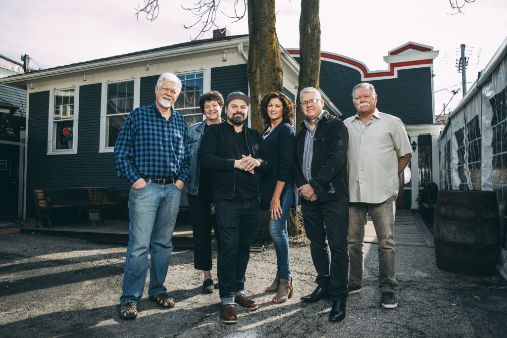 From left: Bill, Kate, Will Duncan, Catherine FitzGerald, Terry FitzGerald and Chris FitzGerald (Clayton Hauck photo).